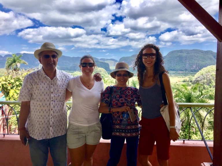Exeter Latin America clients with their guide in Vinales