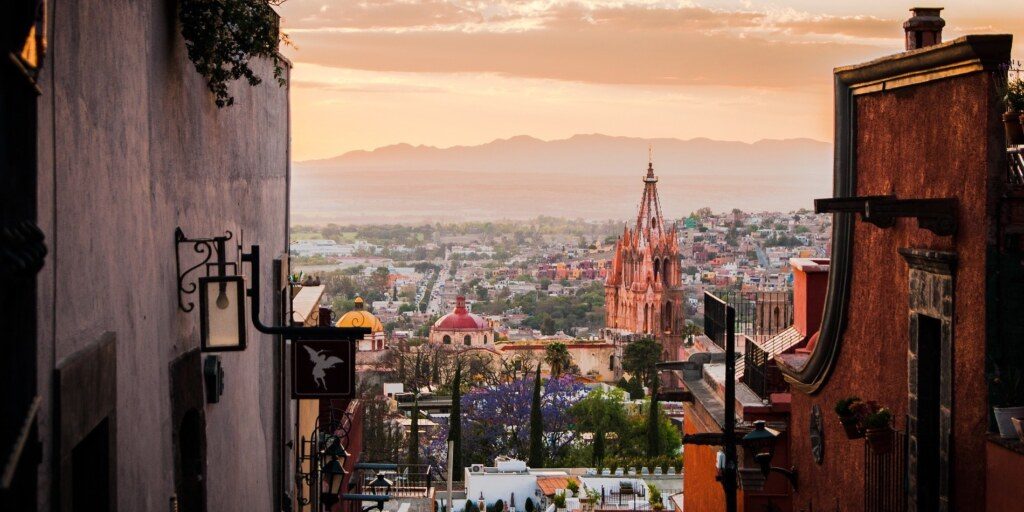 Mexico-SMA-Arrival City View
